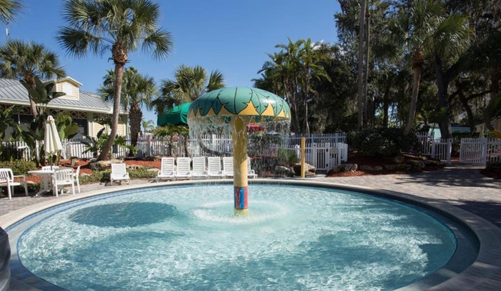 Tropical Palms Premium Two-Bedroom Loft Cottage 77 Orlando Eksteriør billede